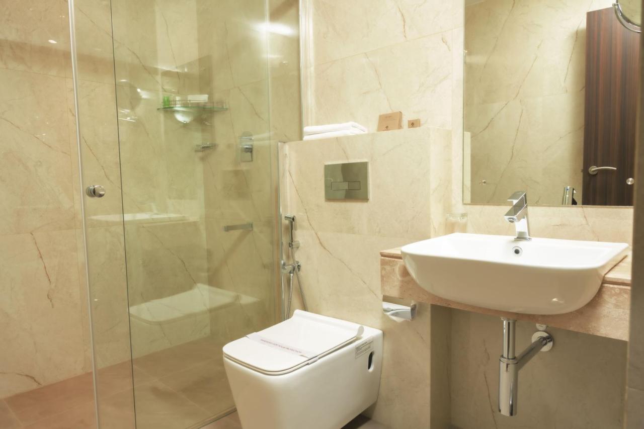 The Runway Hotel Коччи Экстерьер фото